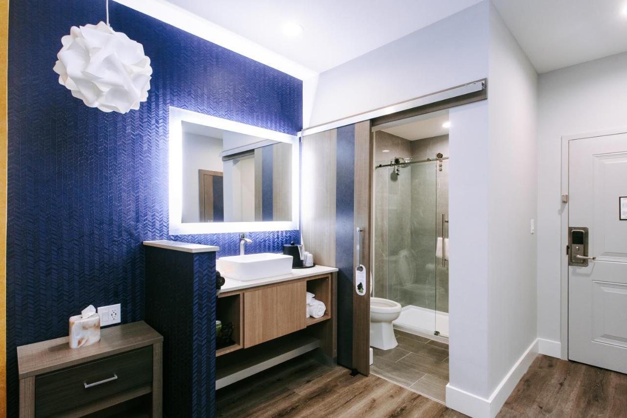 Palace Inn Blue Houston East Beltway 8 ภายนอก รูปภาพ