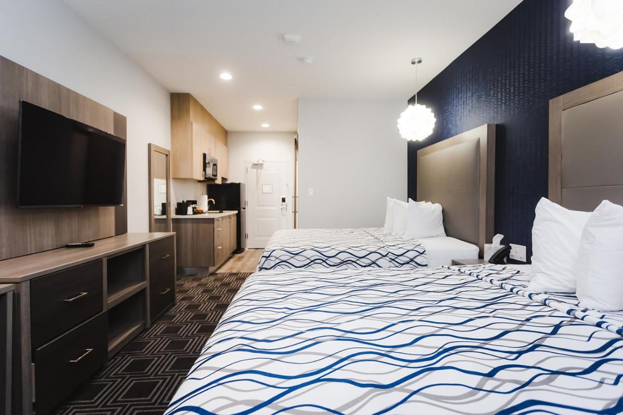Palace Inn Blue Houston East Beltway 8 ภายนอก รูปภาพ